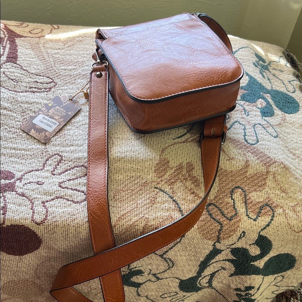 #1024+ “30X7”Brown Leather Crossbody Bag with Turquoise Accent - Picture 8 of 10